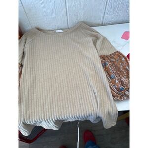 Plum Suede Women's Knit Top Beige Colorblock Print Sleeve Size S